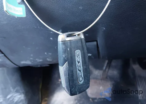 2019 Ram 1500 Laramie 4X4 6'4 Box from USA, damaged, VIN 1C6SRFDT7KN528508